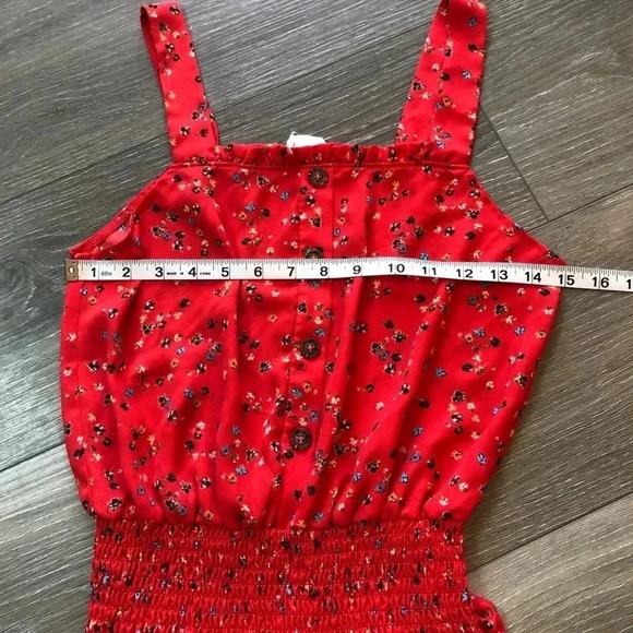 Sienna Sky Red Floral Cropped Tank Top Blouse Size Small - Picture 5 of 11